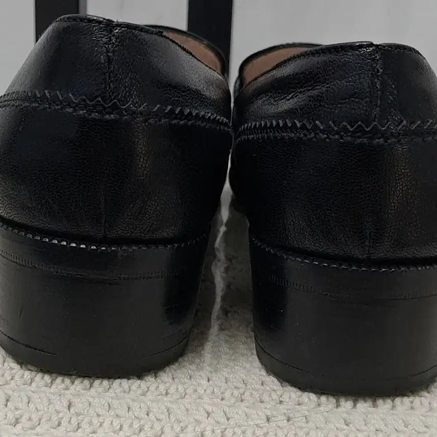 [SOLD OUT] 페라가모 정품 구두 6.5
