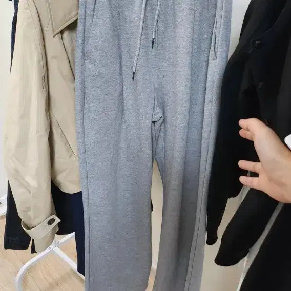 [SOLD OUT] 소녀나라 에이블리 핀턱 트레이닝팬츠 회색트레이닝팬츠