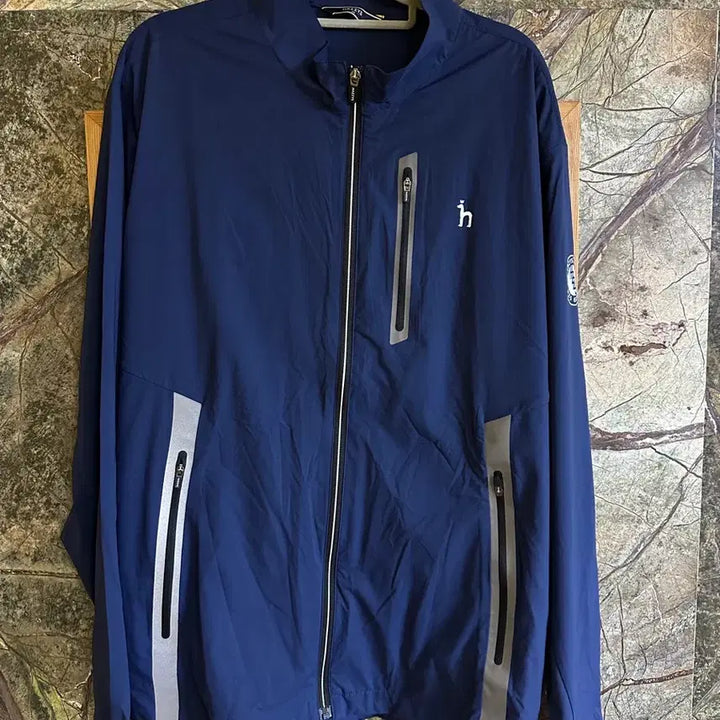 [BUNJANG] Hazzys Windbreaker Jacket (Navy) - Size 110 / 헤지스 바람막이 110