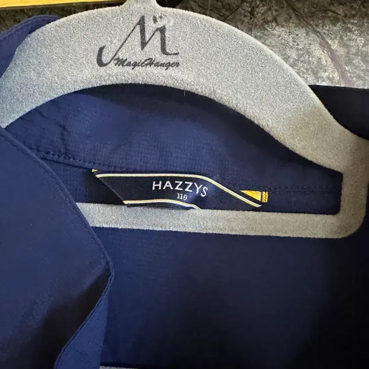[BUNJANG] Hazzys Windbreaker Jacket (Navy) - Size 110 / 헤지스 바람막이 110