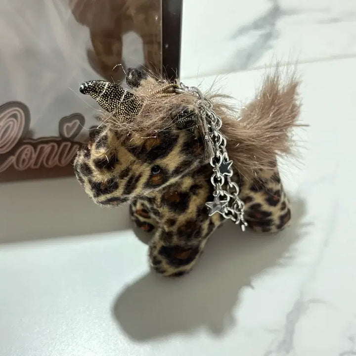 [SOLD OUT] 마뗑킴 포니 키링 투어스 도훈 키링 matin kim 키링