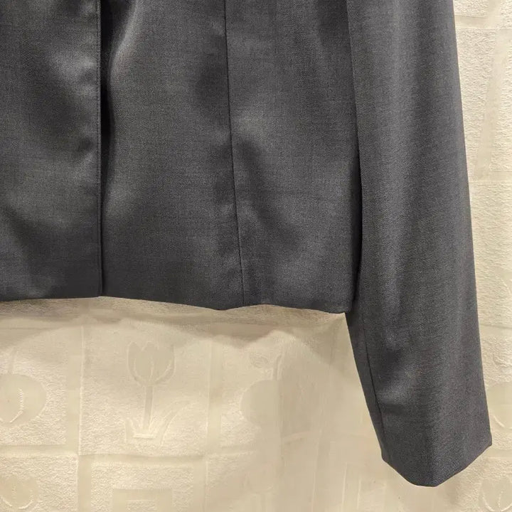 [BUNJANG] Undervi Crop Jacket (55-66) / 거의새거) 언더비 undervi 크롭 자켓 55~66