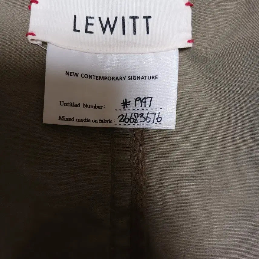 [BUNJANG] Leewitt Loose Fit Hooded Jumper / 르윗  후드 루즈핏 점퍼