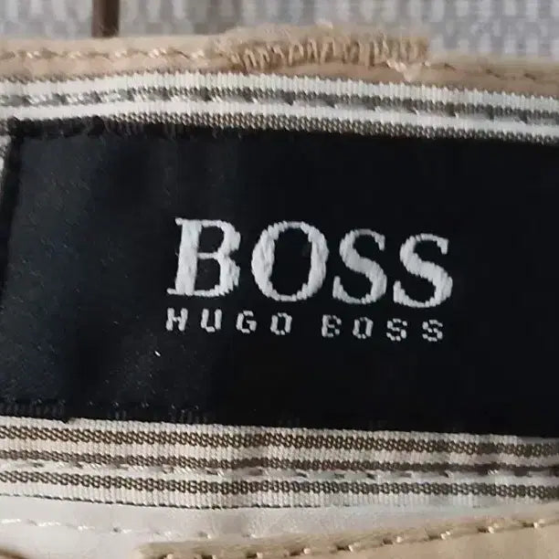 [SOLD OUT] BOSS 휴고보스 베이지 면바지