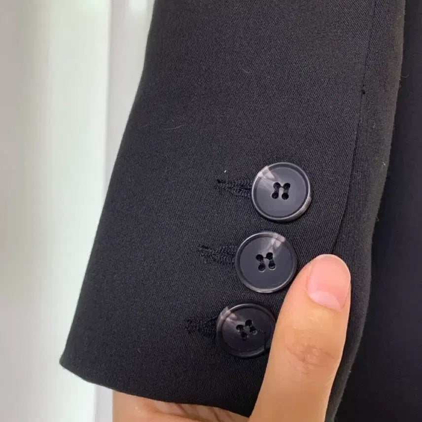 [BUNJANG] Black Tailored Basic Jacket / [착용 1회] 블랙 테일러드 정장 기본 자켓