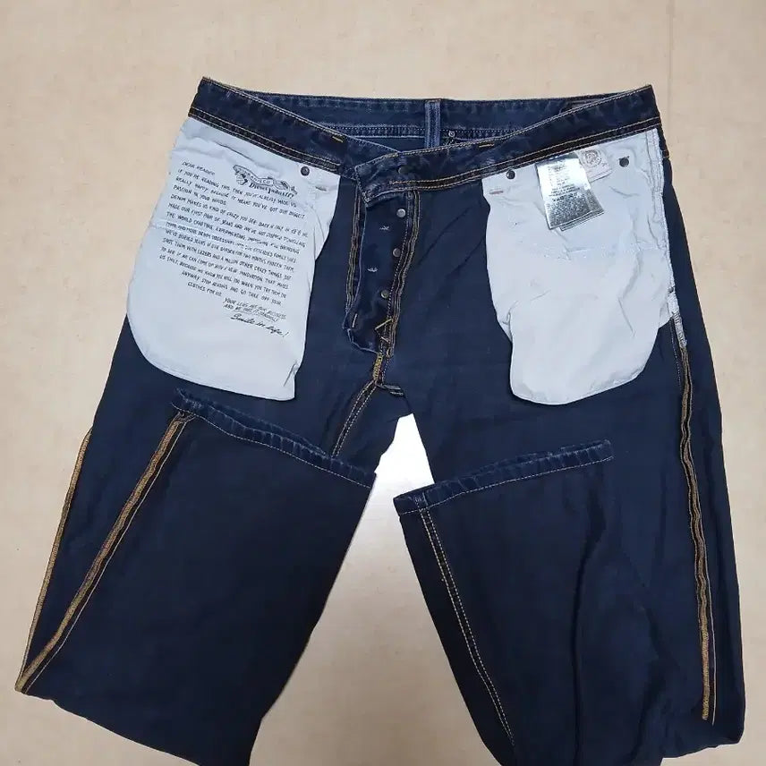 [SOLD OUT] 디젤 청바지 남성 데님 팬츠