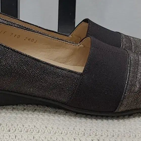 [SOLD OUT] 닥스 편한구두 240
