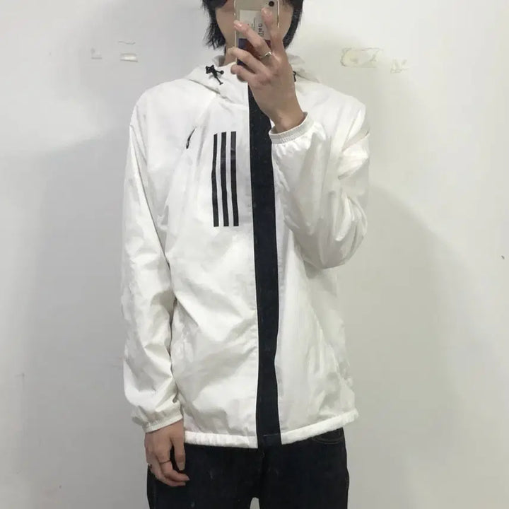 [BUNJANG] Adidas White Windbreaker Jacket / 아디다스 화이트 바람막이