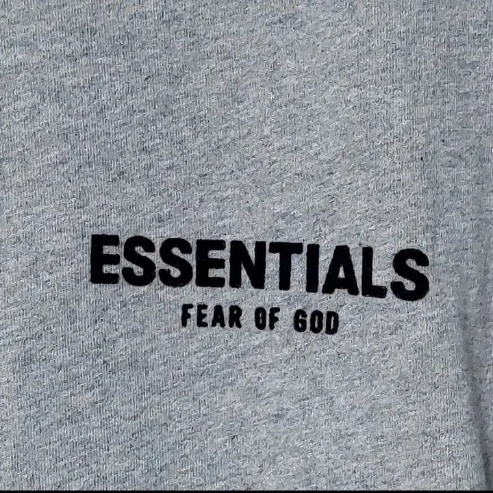 [BUNJANG] Fear of God Essentials Logo Patch T-Shirt / 피어오브갓 에센셜 로고 패치 티셔츠
