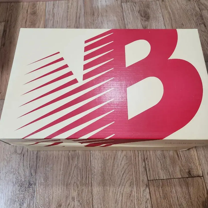 [SOLD OUT] 뉴발란스 990v1 메이드 인 USA