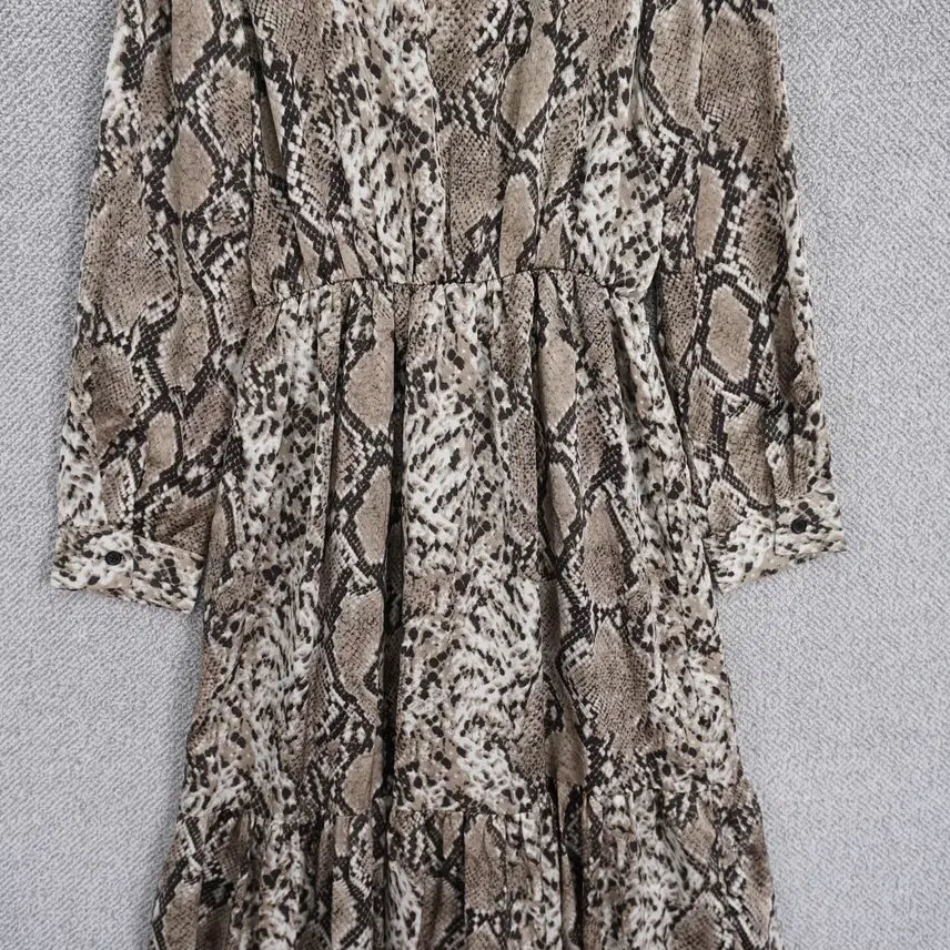 [BUNJANG] 758 Snake Print Wrap Dress / 세븐파이브에잇 여성 스네이크 뒷밴딩 랩 원피스 free