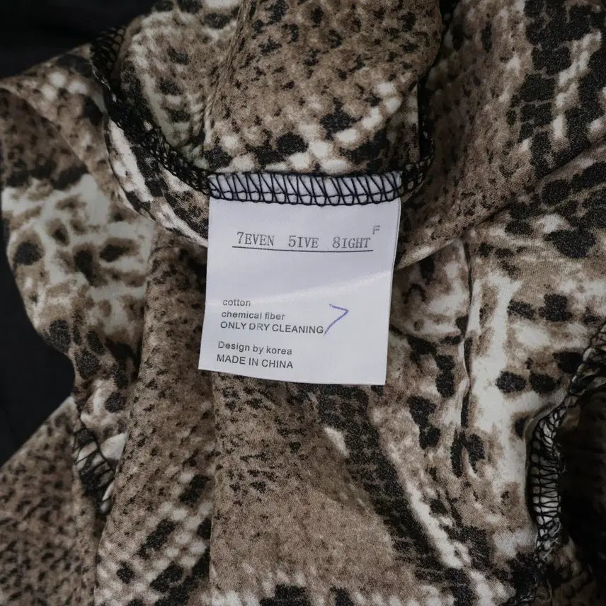 [BUNJANG] 758 Snake Print Wrap Dress / 세븐파이브에잇 여성 스네이크 뒷밴딩 랩 원피스 free