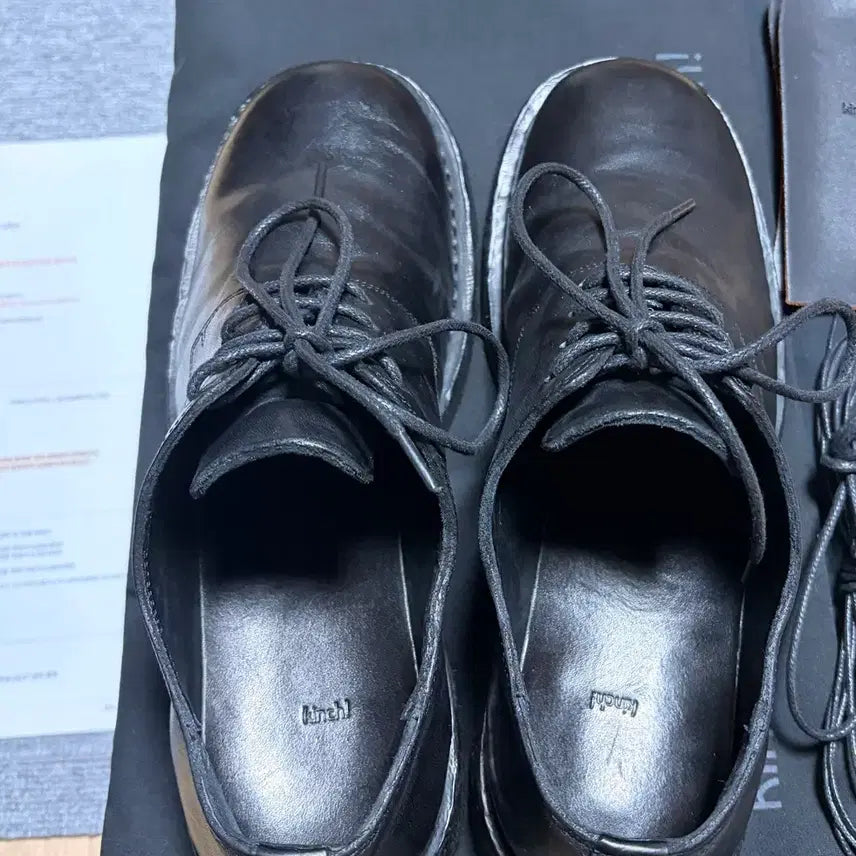 [SOLD OUT] 킨치 647 255사이즈