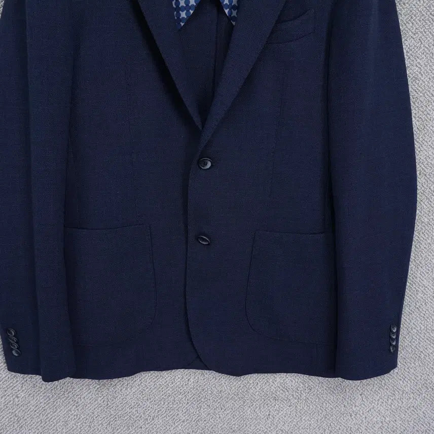 [SOLD OUT] 인터메조 남성 간절기 네이비 투버튼 정장 자켓 100size