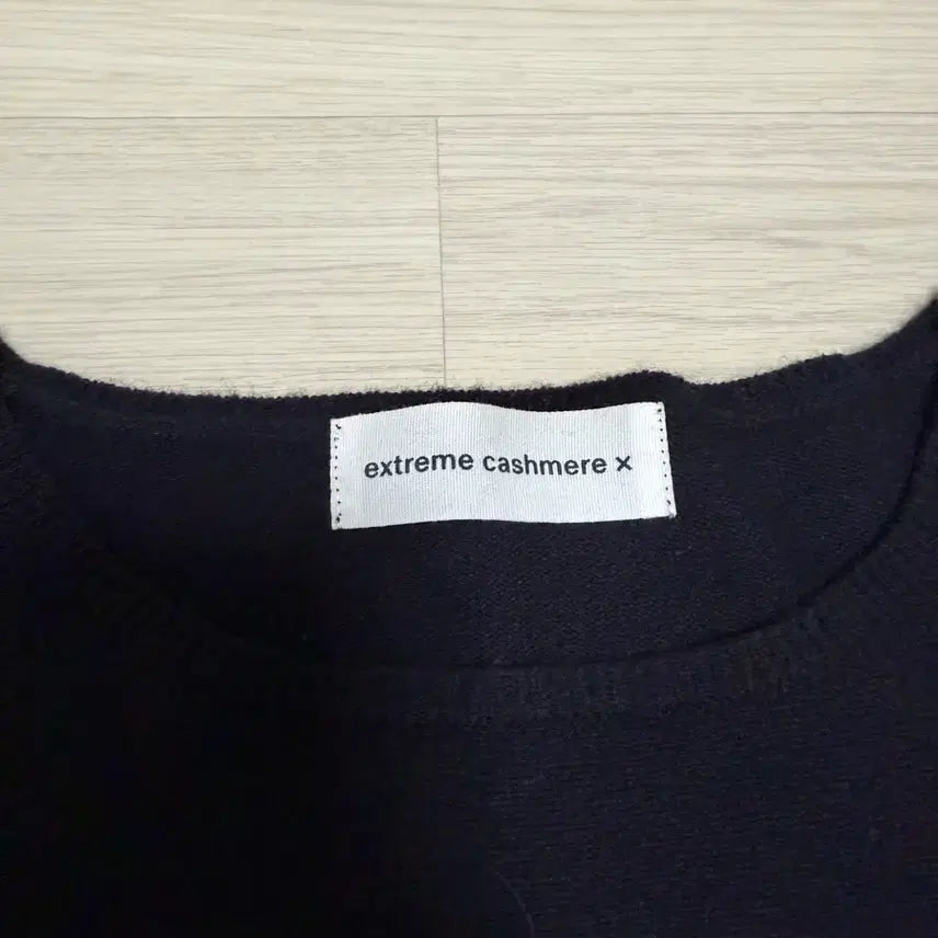 [BUNJANG] Extreme Cashmere Pisces Black 100% Cashmere Sweater / 익스트림캐시미어 pisces
