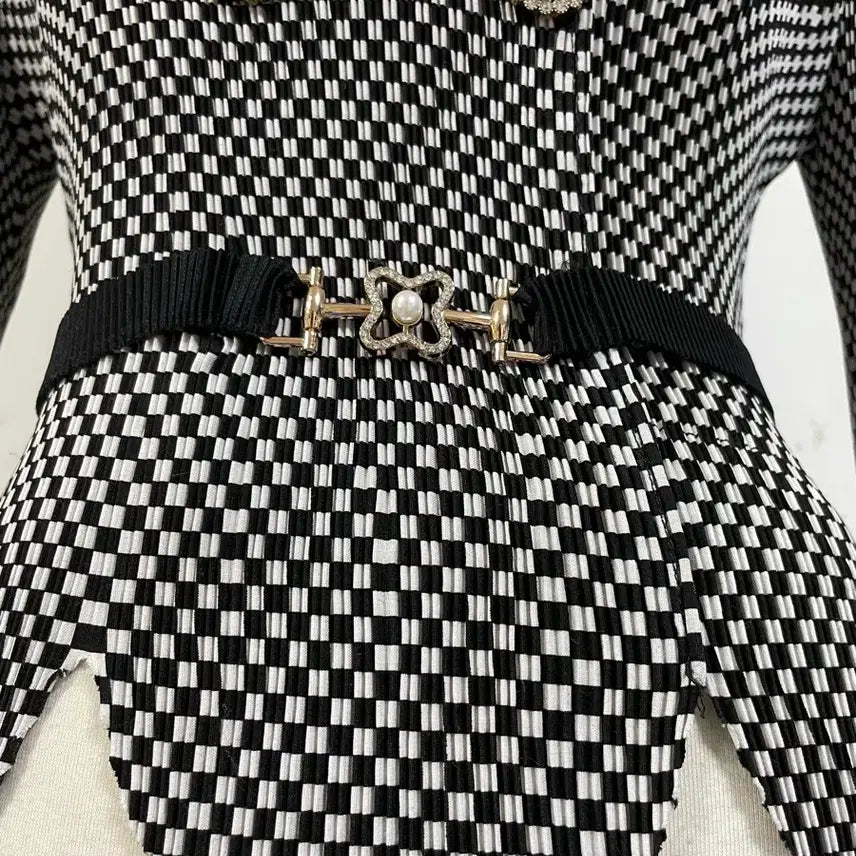 [BUNJANG] Unique Pleated Jacket Blouse / N6171 유니크 플리츠 자켓 블라우스