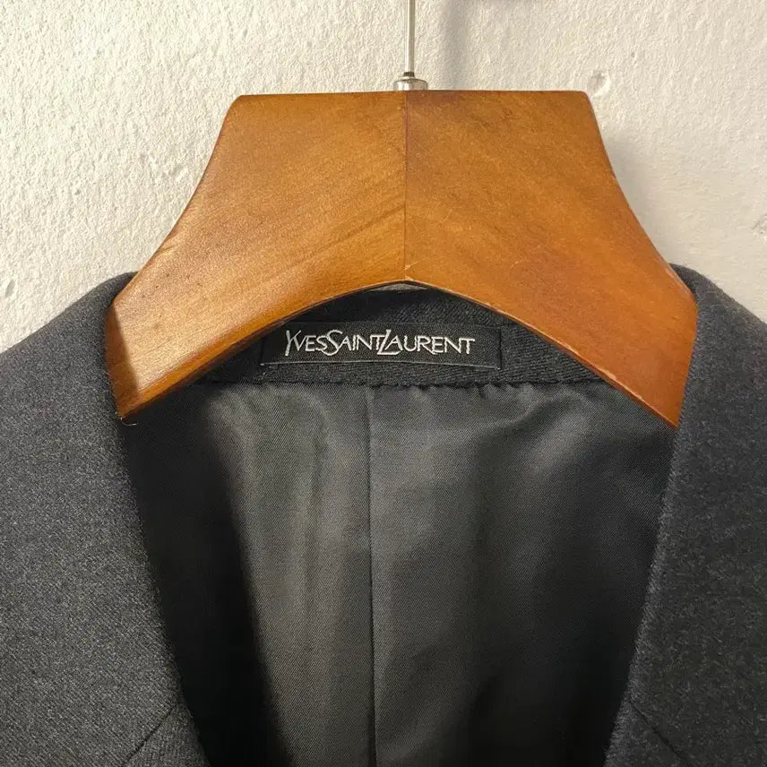 [BUNJANG] Yves Saint Laurent Blazer / 입생로랑 블레이저