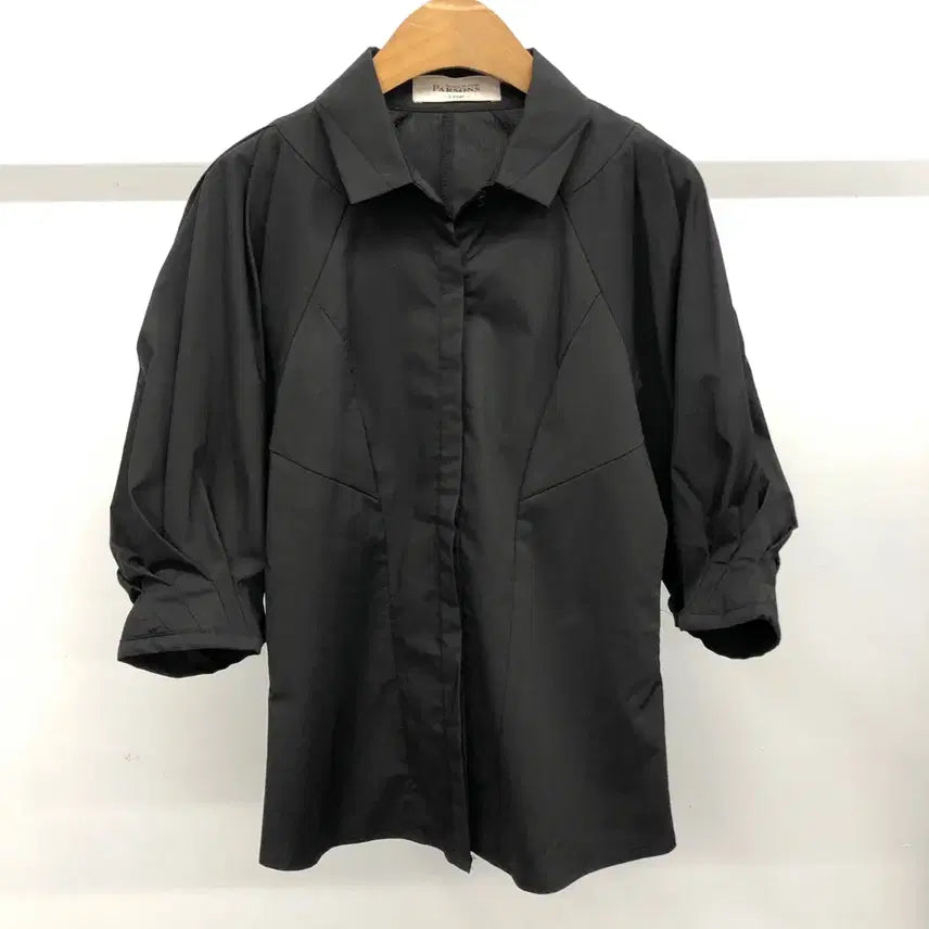 [SOLD OUT] 파슨스 퍼프소매 슬림 블라우스 S