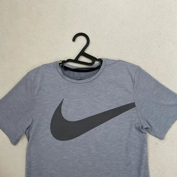 [BUNJANG] Nike Functional Short Sleeve T-Shirt / S 나이키 기능성 반팔티 B.4554