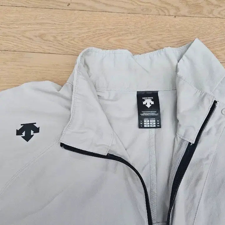 [SOLD OUT] 데상트 아노락 반팔 100~105