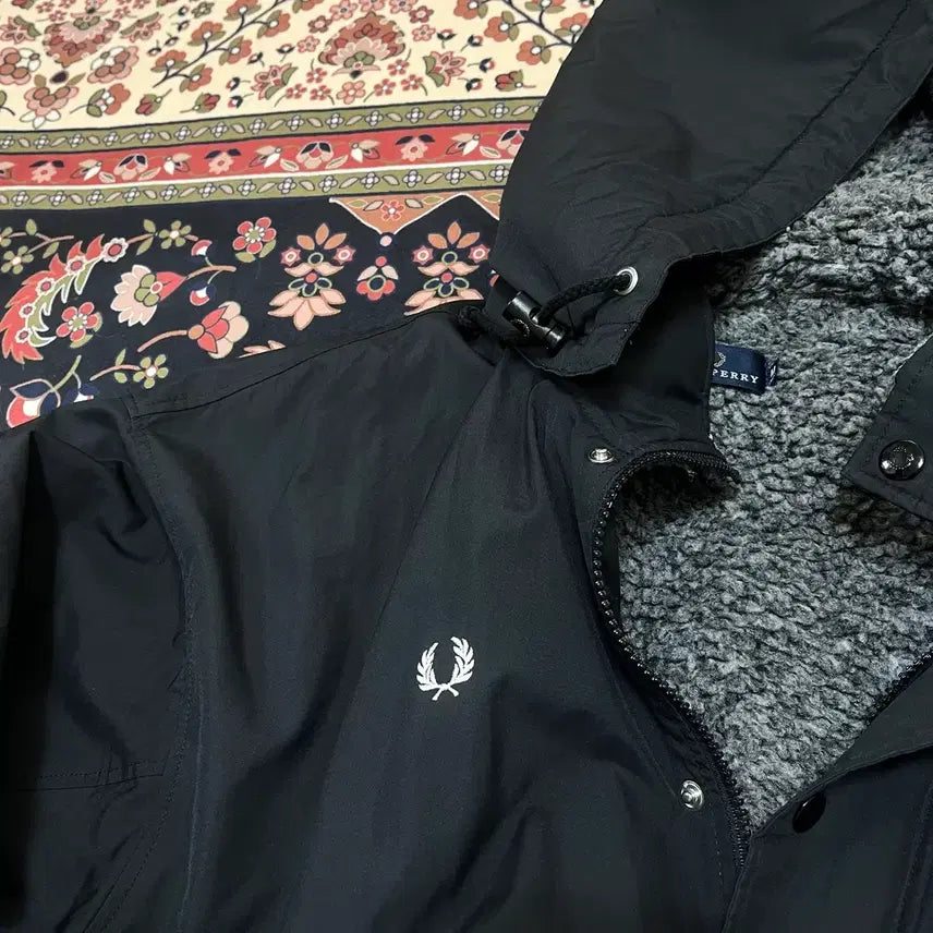 [BUNJANG] Fred Perry Fleece Lined Hooded Long Windbreaker Parka M / 프레드페리 이너 플리스안감 후드 롱 바람막이 파카 M/95