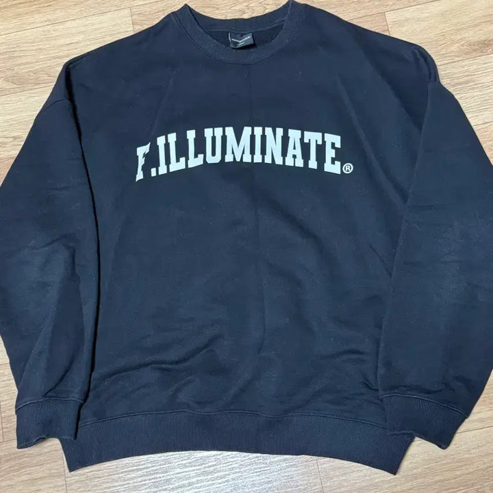 [BUNJANG] Filluminate Arch Logo Sweatshirt Black L / 필루미네이트 아치로고 맨투맨 블랙 L