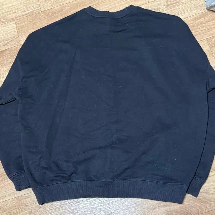 [BUNJANG] Filluminate Arch Logo Sweatshirt Black L / 필루미네이트 아치로고 맨투맨 블랙 L