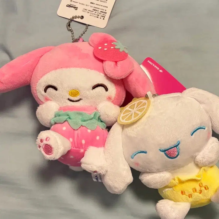 [BUNJANG] Sanrio My Melody Cinnamoroll Fruit Keyring Plush / 산리오 과일 마이멜로디 시나모롤 키링 인형 딸기 레몬 새상품