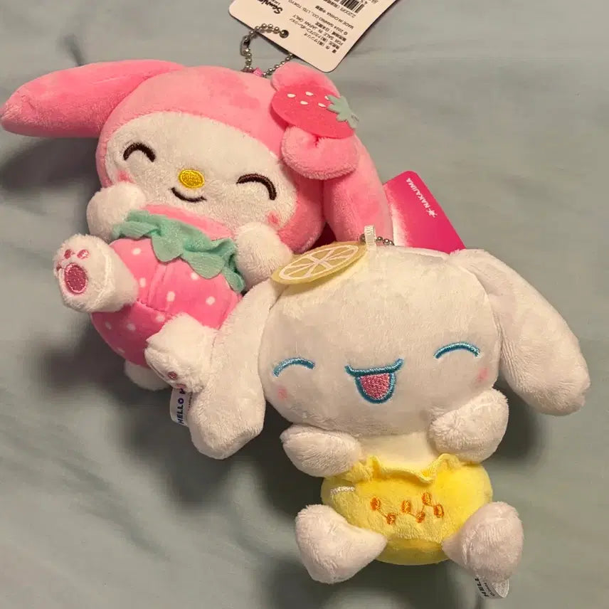 [BUNJANG] Sanrio My Melody Cinnamoroll Fruit Keyring Plush / 산리오 과일 마이멜로디 시나모롤 키링 인형 딸기 레몬 새상품