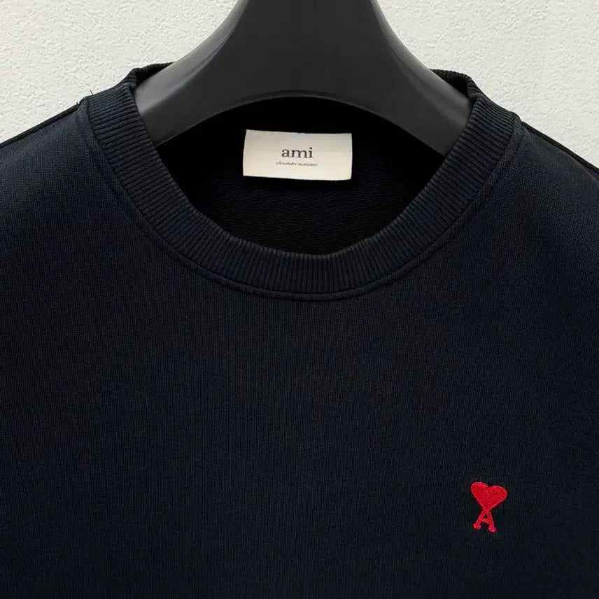 [BUNJANG] AMI Small Heart Sweatshirt Black XL / 아미 스몰하트 맨투맨 블랙 XL