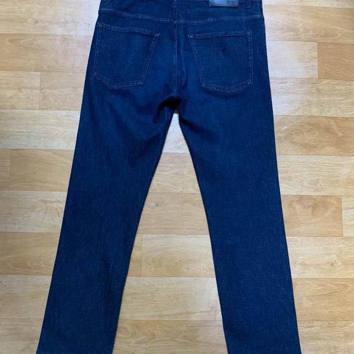 [BUNJANG] BOSS Hugo Boss Light Weight Denim Pants / BOSS-HUGO BOSS 보스-휴고 보스 라이트 웨이트 데님팬츠