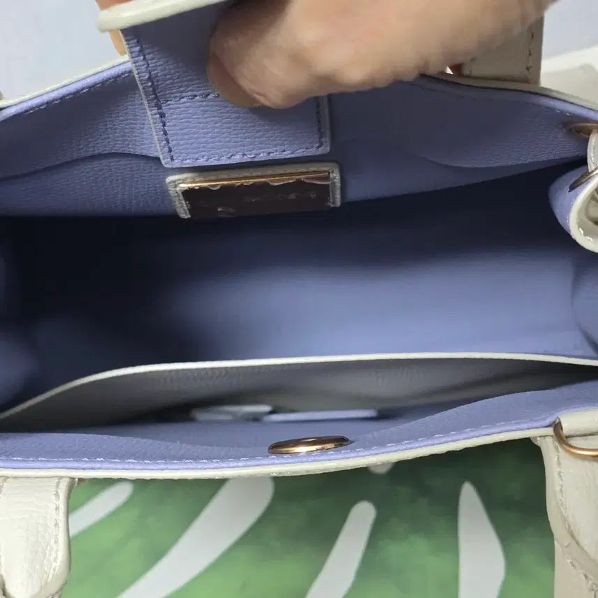 [BUNJANG] Couronne Melia Tote and Cross Bag / 쿠론 멜리아 토드겸 크로스백