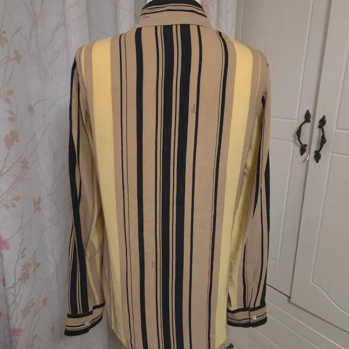 [BUNJANG] TIME Silk Blouse / TIME 블라우스 견 소재 100프로- S추천
