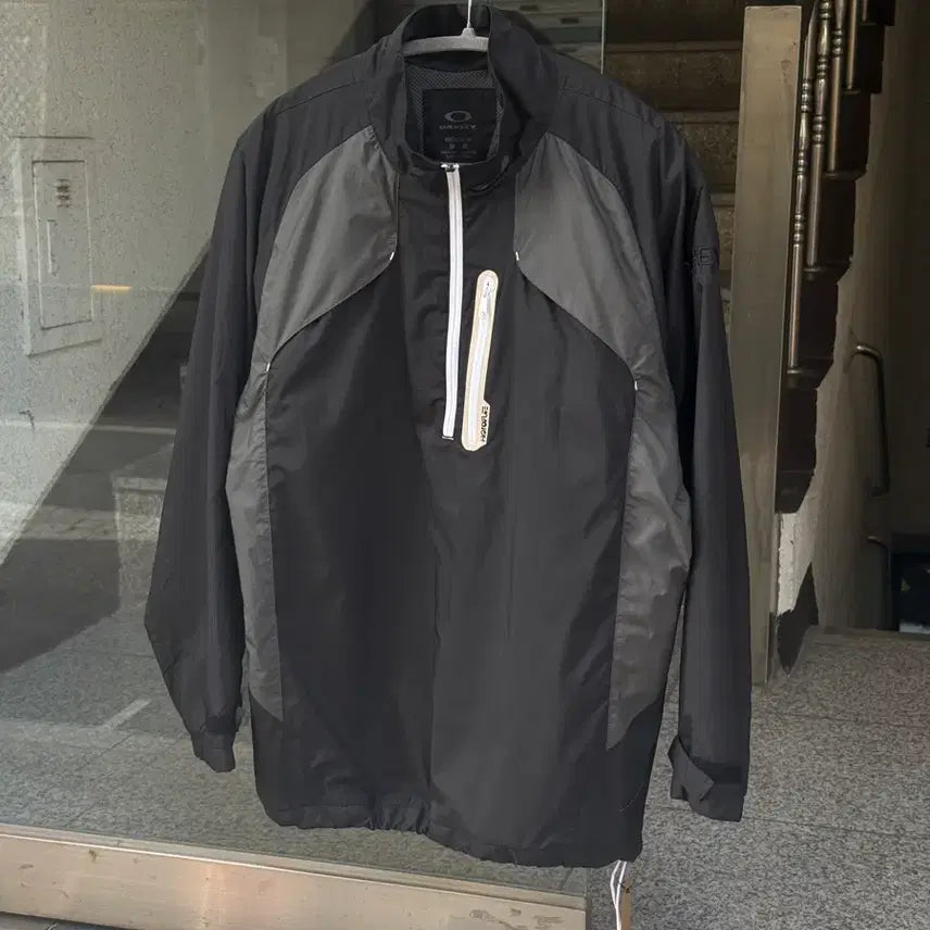 [BUNJANG] Oakley Tactical Half Wind Jacket / 오클리(Oakley)소프트 택티컬 하프 윈드 자켓