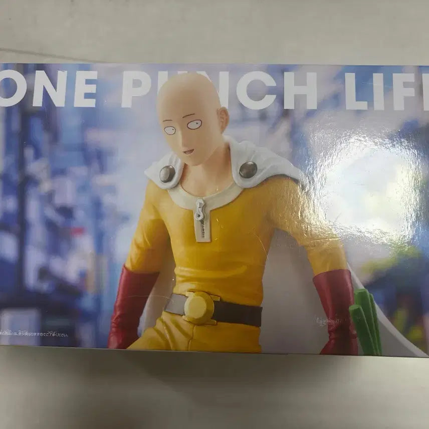 [BUNJANG] One Punch Man Saitama Figure / [미개봉] 원펀맨 사이타마 피규어