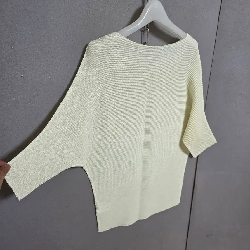[BUNJANG] Eva Cube Pleated T-Shirt FF / 에바큐브 플리츠 티셔츠 FF    n4719