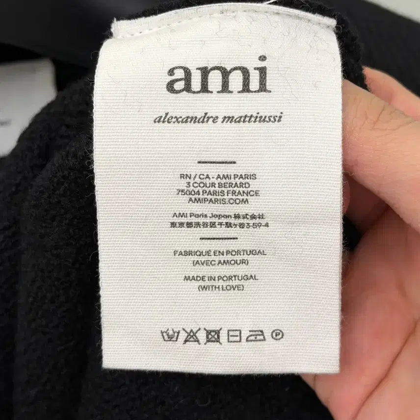 [BUNJANG] Ami Virgin Wool Big Heart Intarsia Knit Sweater Black S / 아미 버진울 빅하트 인타르시아 니트 블랙 S