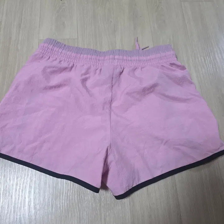 [SOLD OUT] 나이키 핑크 반바지 여성용