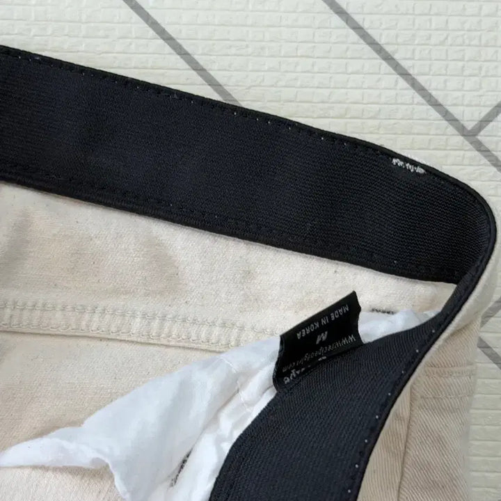 [SOLD OUT] 여자m 스판좋은 오트밀 봄 귀여운 바지