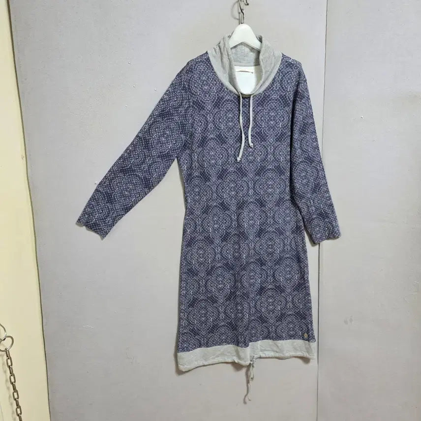 [BUNJANG] Oilily Stretchy Dress L / 오일릴리 신축성좋은 원피스 L  n4719