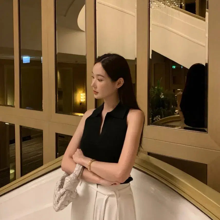 [BUNJANG] [새상품]오브제스트 골지 카라 니트 나시 홀터 나시 블랙,브라운,화이트 / [새상품]오브제스트 골지 카라 니트 나시 홀터 나시 블랙,브라운,화이트