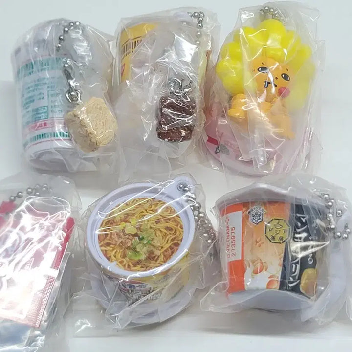 [BUNJANG] Japanese Food Miniature Keyring Bundle Set / 일본 컵라면/김밥 미니어쳐 키링 가챠 7종 일괄판매 1.8