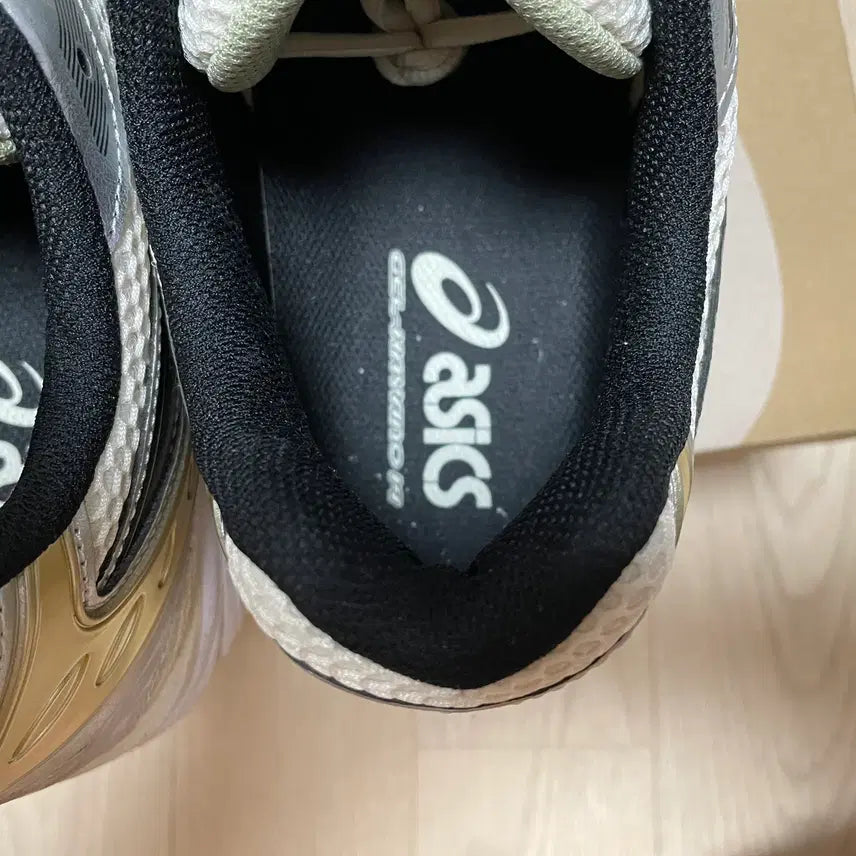 [SOLD OUT] 아식스 젤카야노14 버치퓨어실버 290