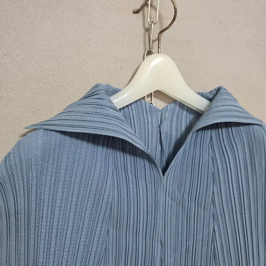 [BUNJANG] Pleats Me Blue Dress / 플리츠미 색감이쁜 원피스 FF  n4720
