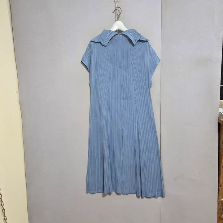 [BUNJANG] Pleats Me Blue Dress / 플리츠미 색감이쁜 원피스 FF  n4720