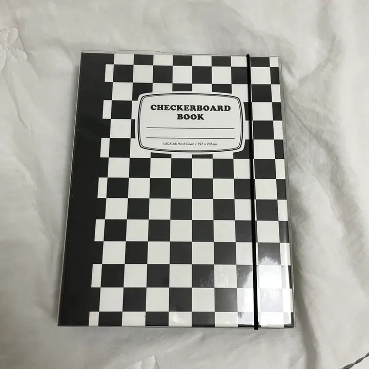 [BUNJANG] Lucalab Checkerboard A5 Binder / 루카랩 체커보드 6공 바인더 포카 바인더 a5