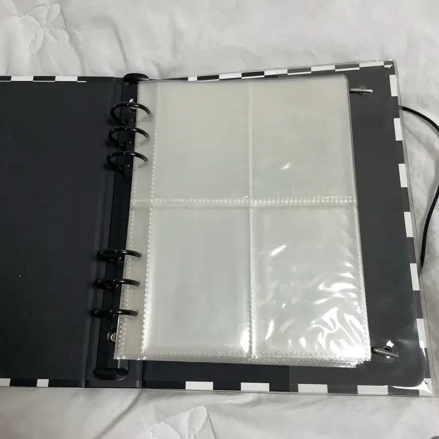 [BUNJANG] Lucalab Checkerboard A5 Binder / 루카랩 체커보드 6공 바인더 포카 바인더 a5