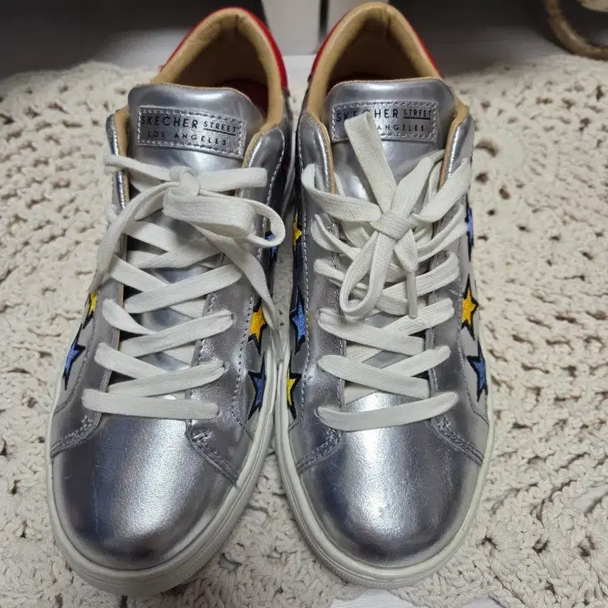 [SOLD OUT] 스케쳐스  별모양 스니커즈