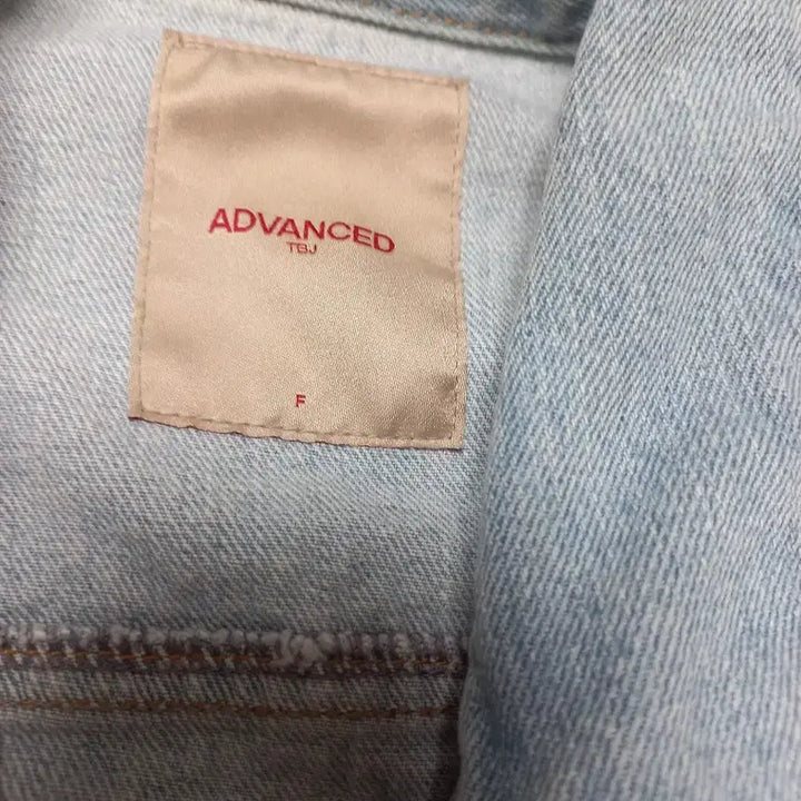 [BUNJANG] TBJ Denim Jacket / ADVANCED TBJ  연청 데님자켓free