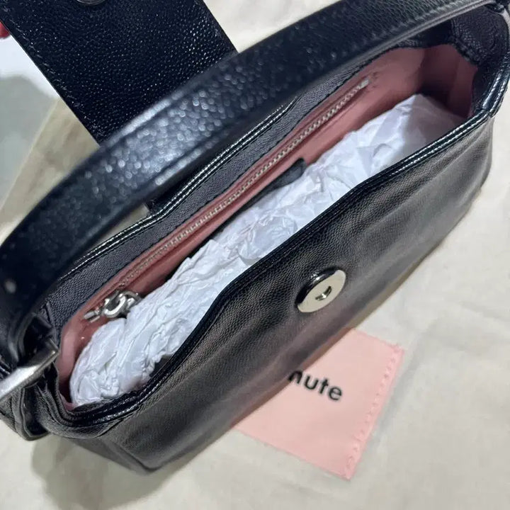 [SOLD OUT] 미닛뮤트 바톤 마이크로 블랙